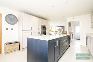 Photo 25- click for photo gallery